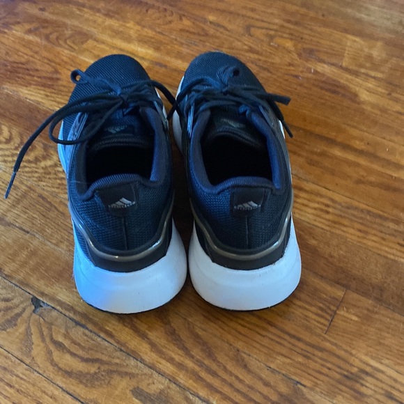 Adidas Cloudfoam Running Shoes - Picture 3 of 4